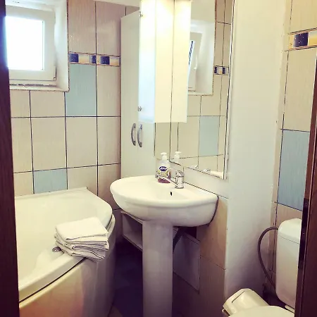 Tampa Mountain Apartament Апартаменти Брашов